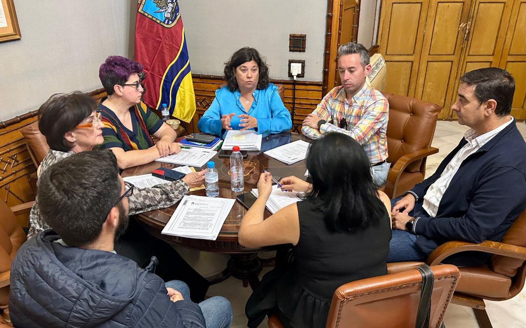IU Sanlúcar destaca el impulso que la labor de Carmen Álvarez y sus concejales da a la gestión municipal